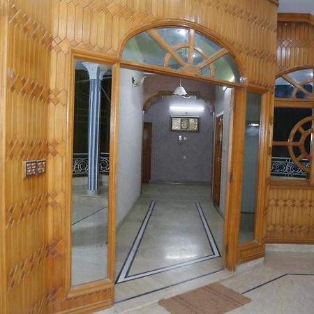 Karachi Motel Kültér fotó