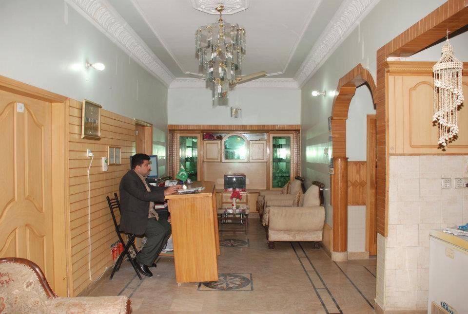 Karachi Motel Kültér fotó