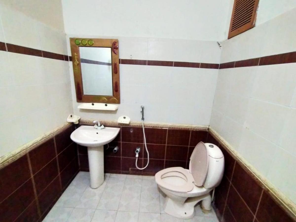 Karachi Motel Kültér fotó